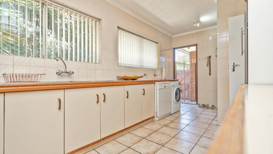 3 Bedroom Property for Sale in Welgelegen 3 Western Cape